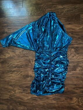 Shiny One-Shoulder Metallic Blue Dress